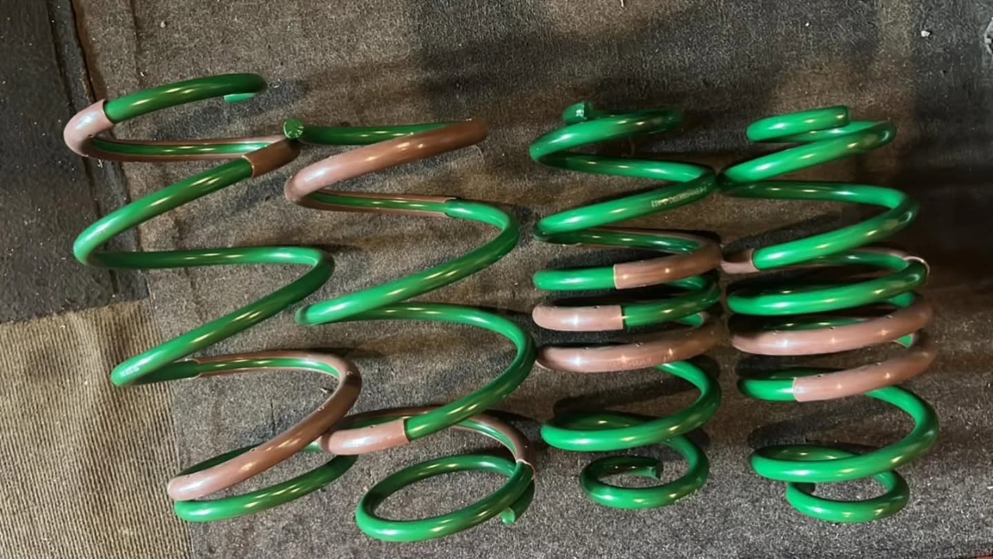 Tein S-Tech Lowering Kit PnP Innova Zenix thumbnail 3